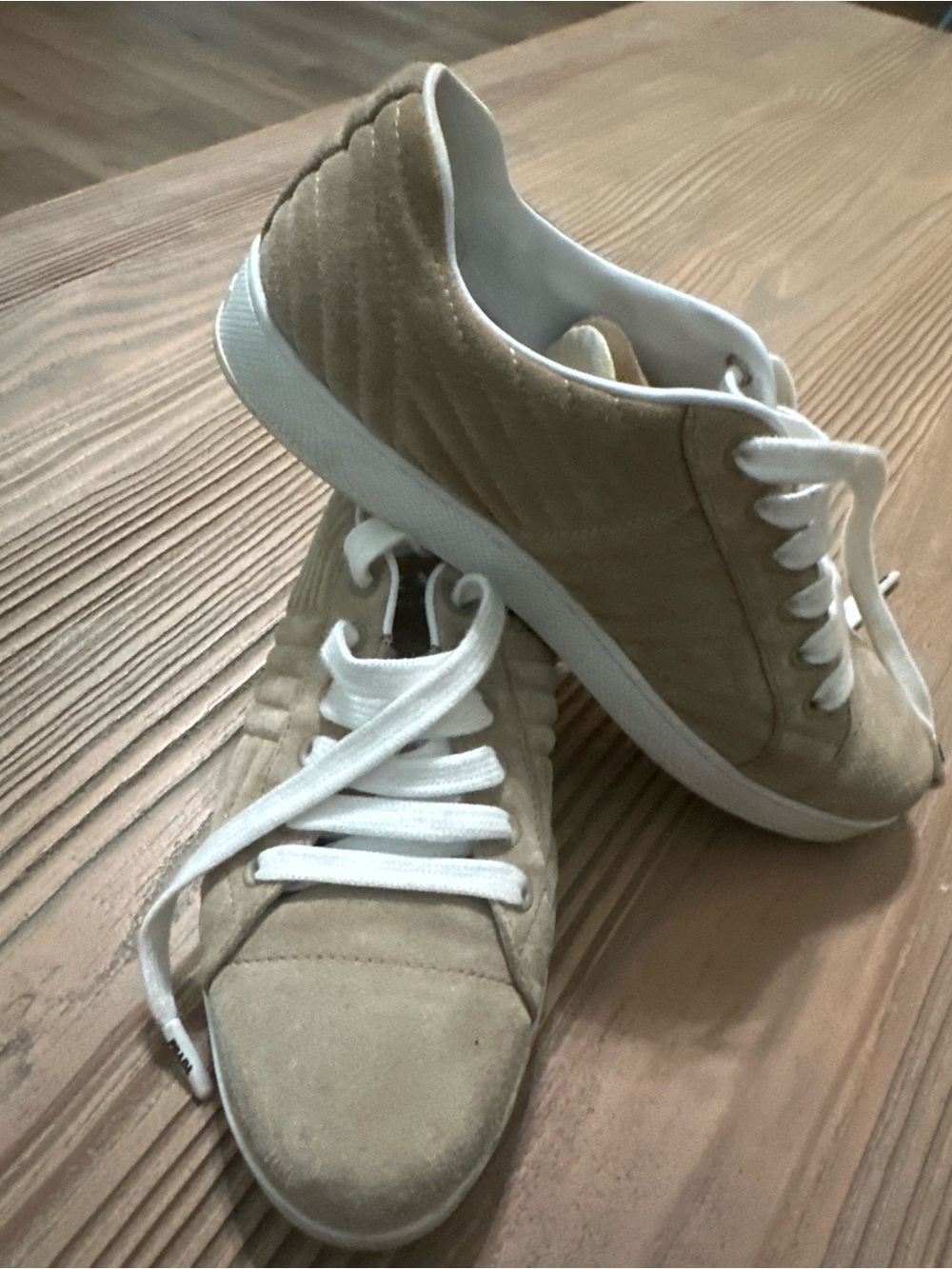 Women’s Prada Milano Suede Sneakers Beige Size 38 Made in Italy Lace Up